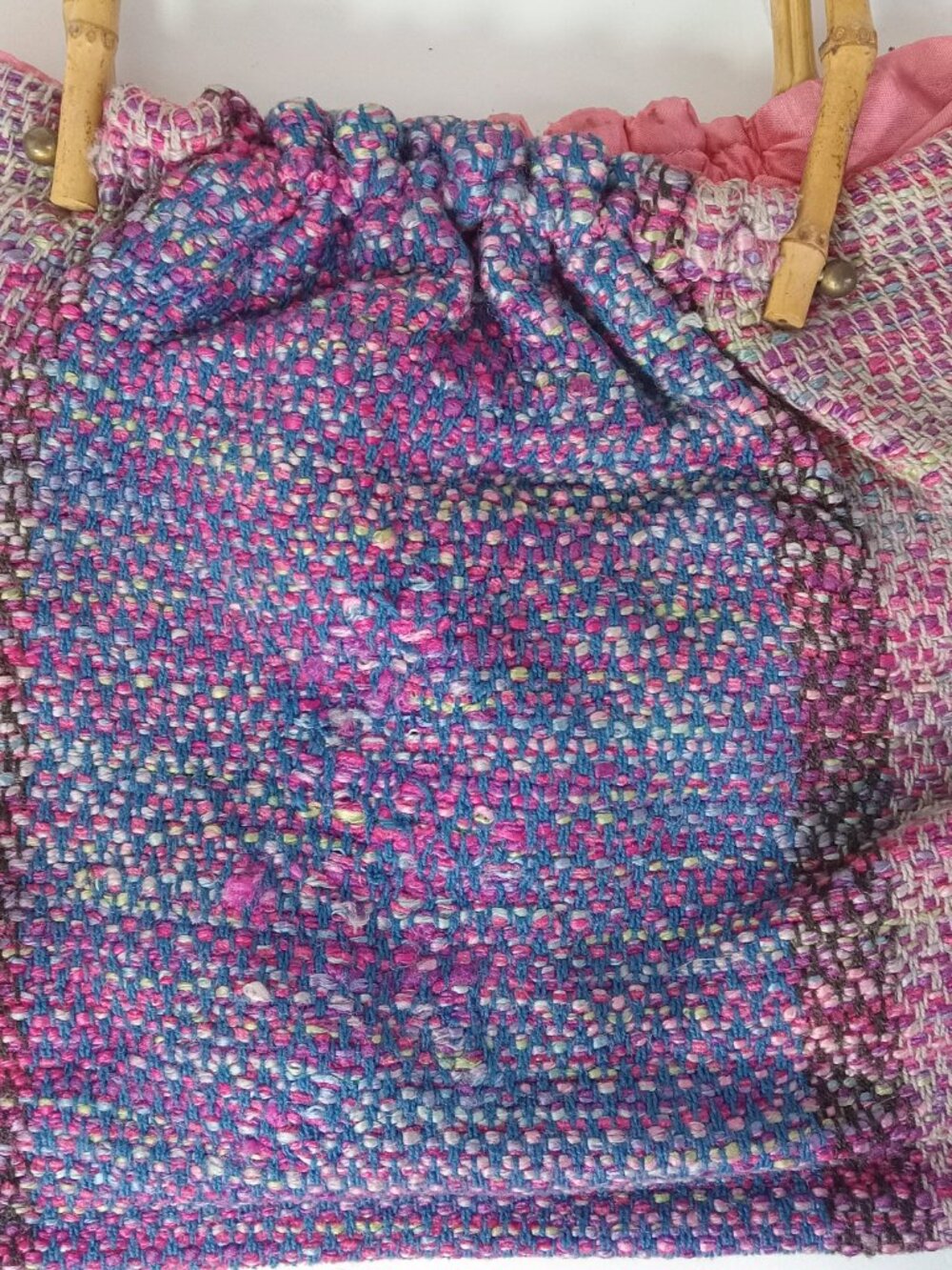 Vintage Hand Woven Fabric Textile Handbag Purse Pink Blue Bamboo Handles - Picture 4 of 15